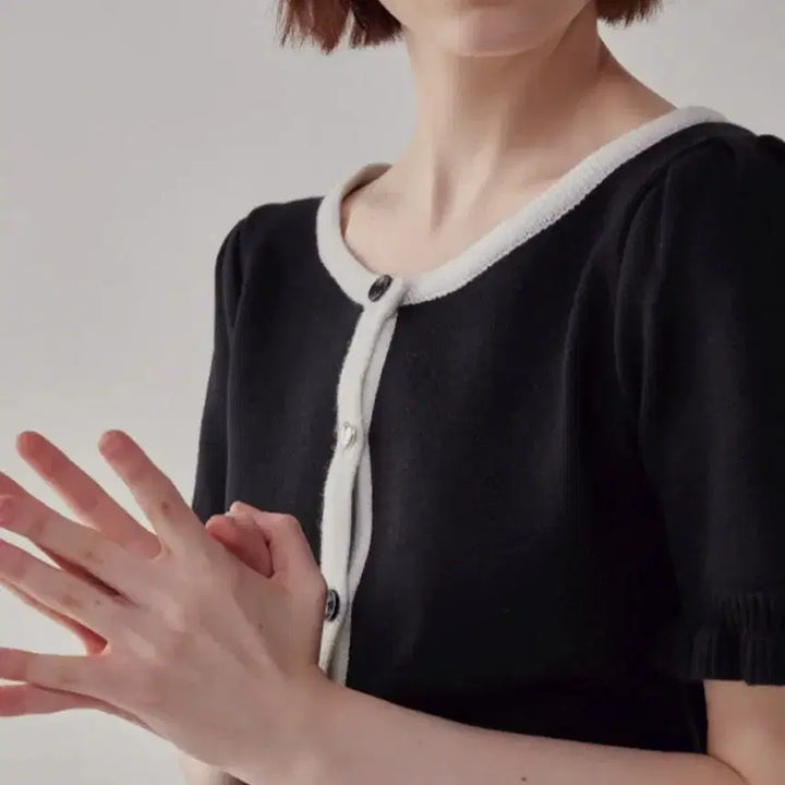 [BUNJANG] Ronron Heart Button Frill Knit Cardigan Black / [품절/택O] 론론 하트 버튼 프릴 니트 가디건 블랙