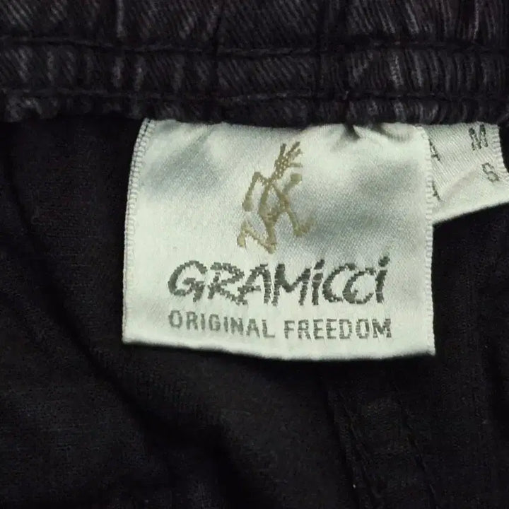 [SOLD OUT] 그라미치 데님팬츠 블랙