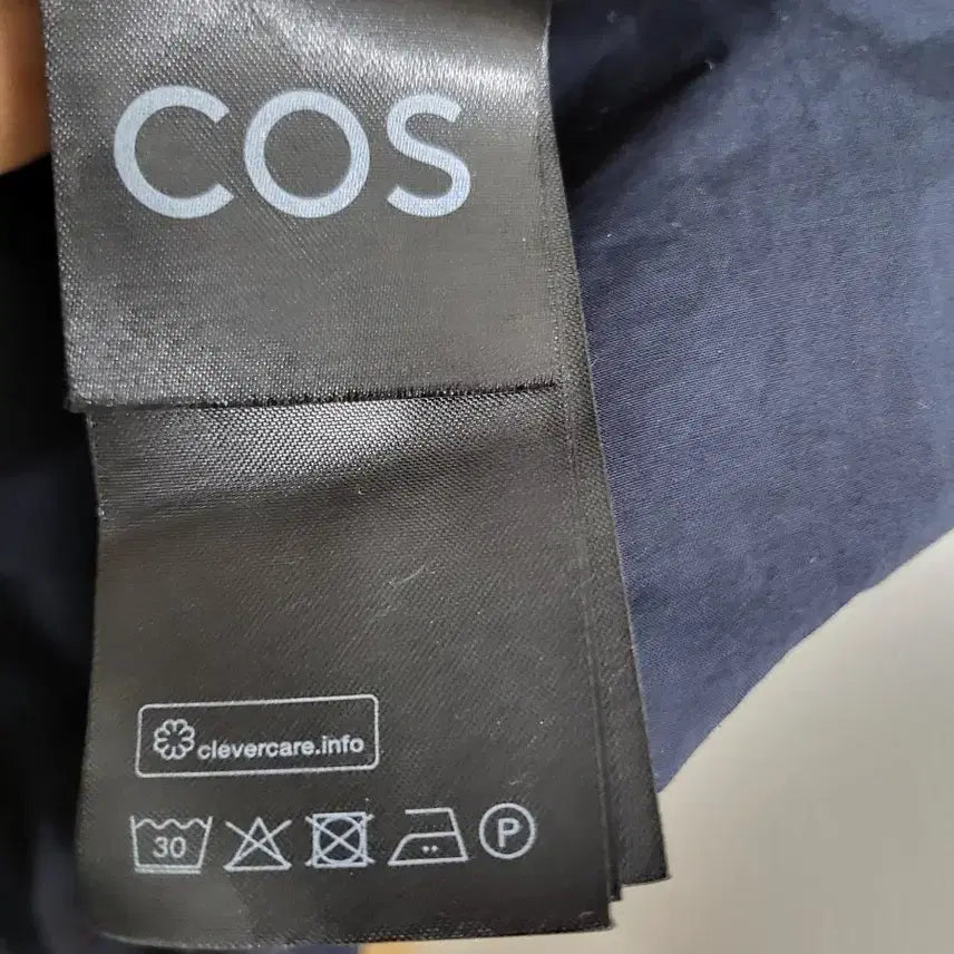 [SOLD OUT] COS 코스 네이비 원피스