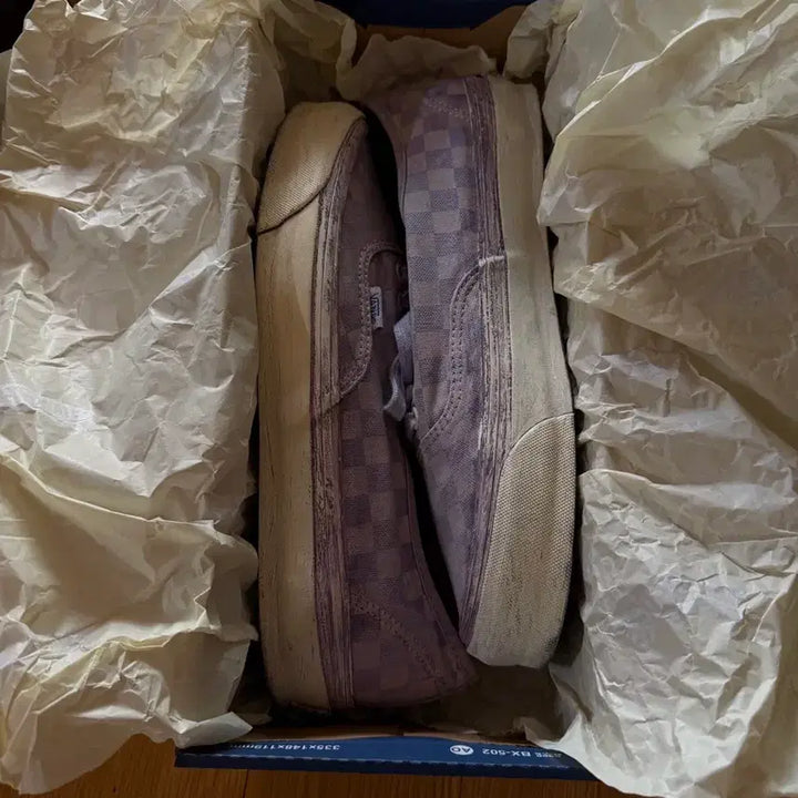 [BUNJANG] Vans LX Authentic 44 Checkerboard Lavender Sneakers / 반스 / LX 어센틱 44 체커보드 연보라 / 275