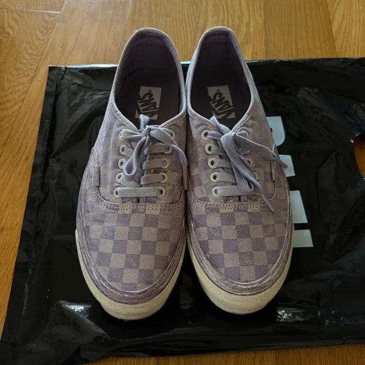 [BUNJANG] Vans LX Authentic 44 Checkerboard Lavender Sneakers / 반스 / LX 어센틱 44 체커보드 연보라 / 275
