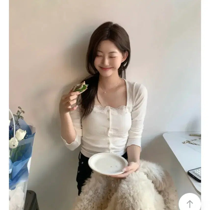 [SOLD OUT] 제니오 벨 레이스 가디건 아이보리