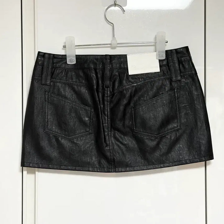 [BUNJANG] People Leather Mini Skirt / 페오플 레더 미니스커트