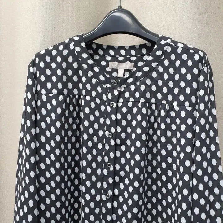 [BUNJANG] Banana Republic Dot Blouse Shirt / 바나나리퍼블릭 도트 셔츠 블라우스