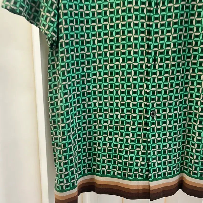[BUNJANG] Dries Van Noten Green Pattern Shirt / 드리스 반 노튼 그린 패턴 셔츠 48