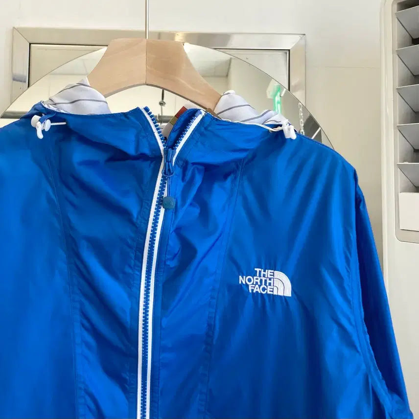 [BUNJANG] The North Face Striped Windbreaker Jacket / 노스페이스 스트라이프 바람막이 M(95) The North Face Wi