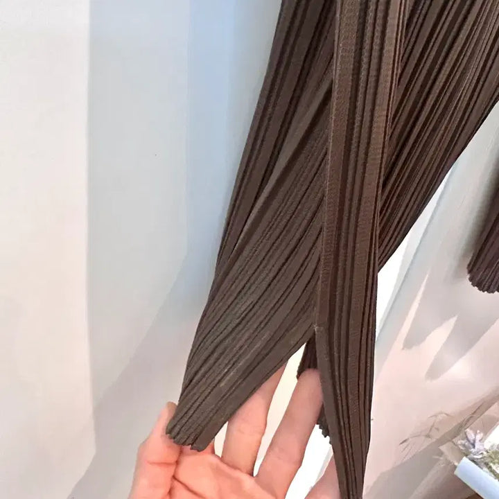 [SOLD OUT] 플리츠플리즈 팬츠 다크브라운