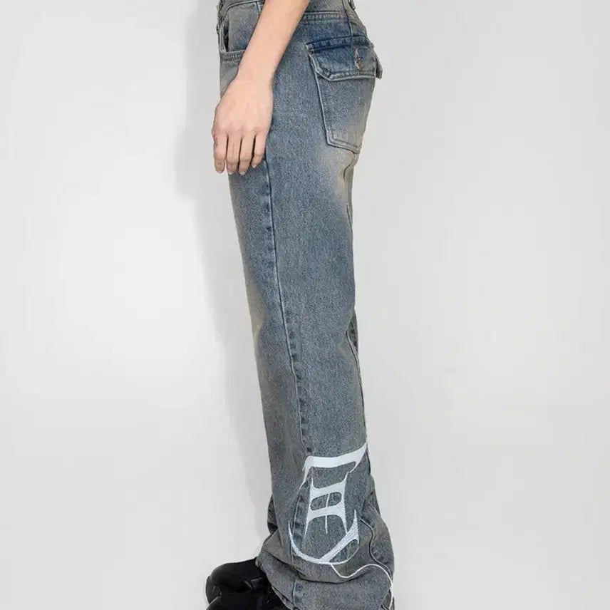[BUNJANG] LEEY YEEL Bootcut Pants / 와이이이엘 엘이이와이 leey yeel 부츠컷 팬츠