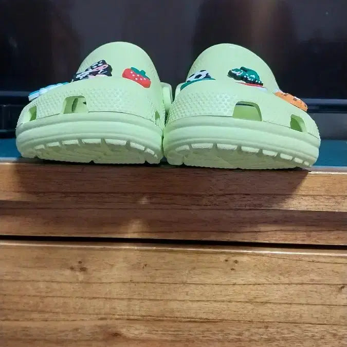 [SOLD OUT] 크록스 정품 샌들J.6. 250