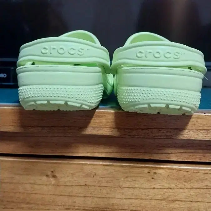 [SOLD OUT] 크록스 정품 샌들J.6. 250