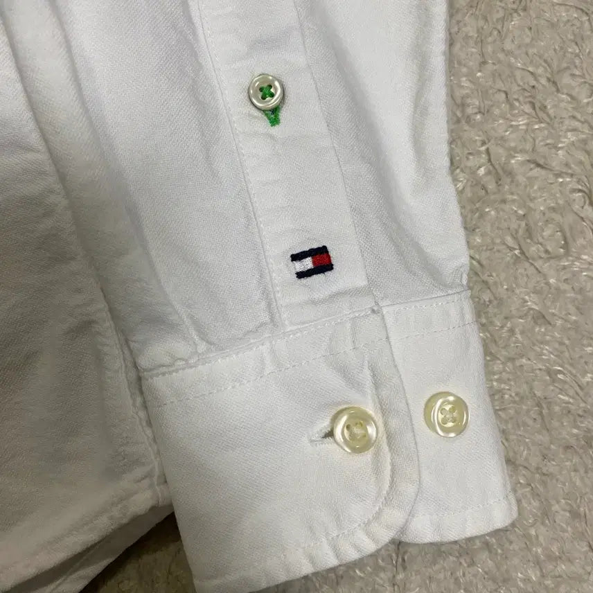 [SOLD OUT] 타미힐피거 화이트 긴팔 셔츠 H로고 s