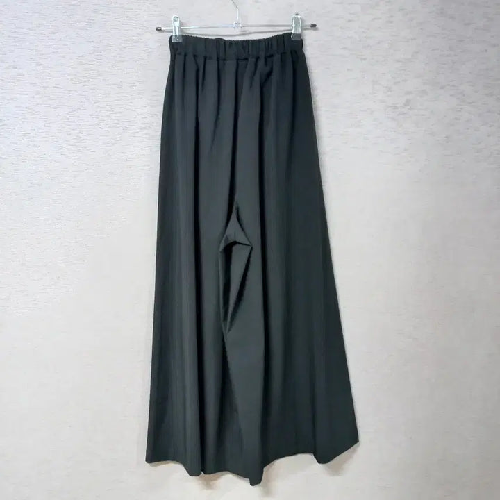 [SOLD OUT] B4-18/블랙 밴딩 와이드팬츠