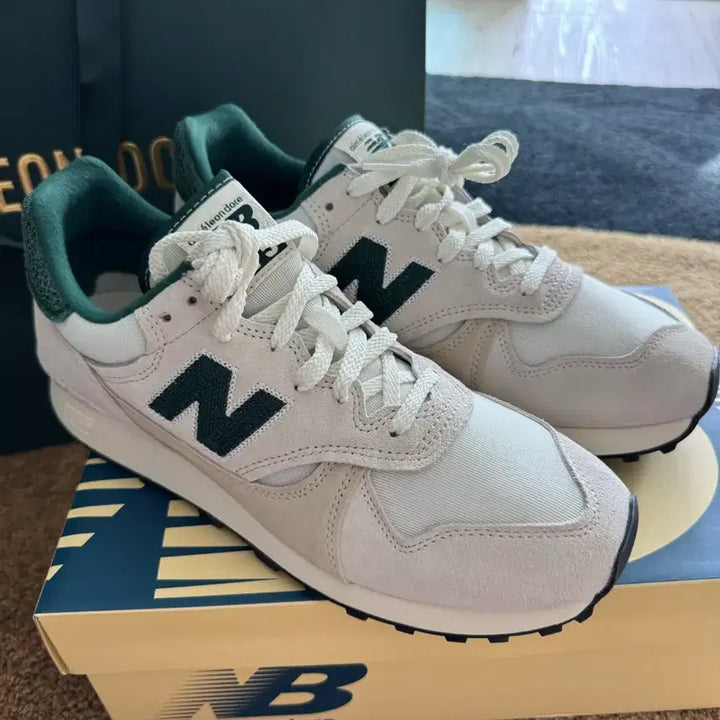 [BUNJANG] Aime Leon Dore x New Balance 475 White Green Sneakers / 에메레온도르 x 뉴발란스 475 화이트그린 새상품
