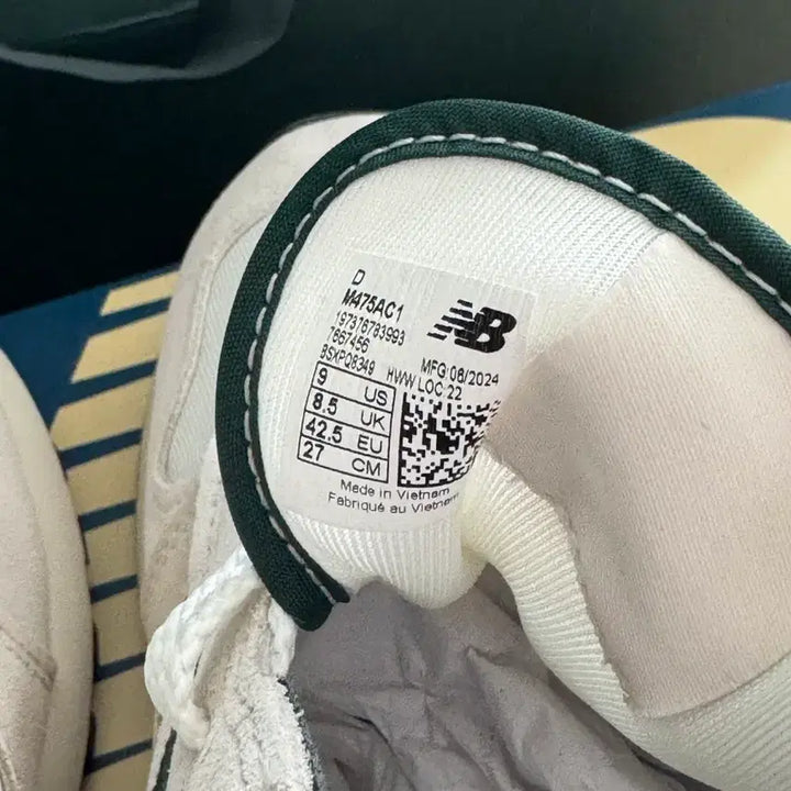 [BUNJANG] Aime Leon Dore x New Balance 475 White Green Sneakers / 에메레온도르 x 뉴발란스 475 화이트그린 새상품
