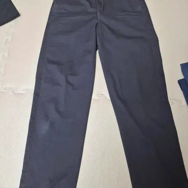 [BUNJANG] Uniqlo Straight Chino Pants / 유니클로 스트레이트 치노팬츠
