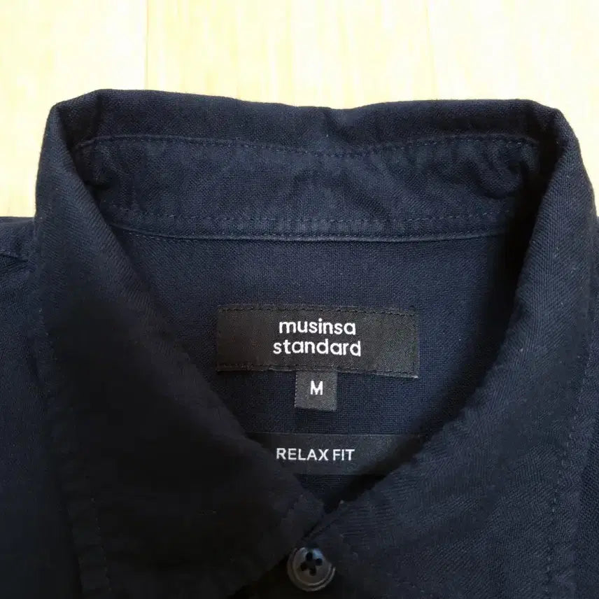 [SOLD OUT] 무탠다드 릴렉스 핏 옥스포드 셔츠 [네이비] M 사이즈