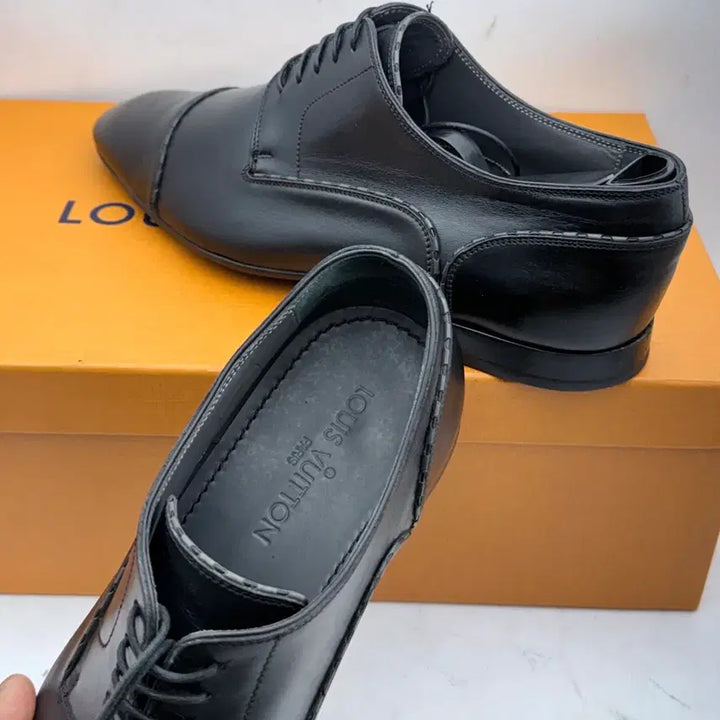 [BUNJANG] Louis Vuitton Leather Shoes / 정품)루이비통구두 255