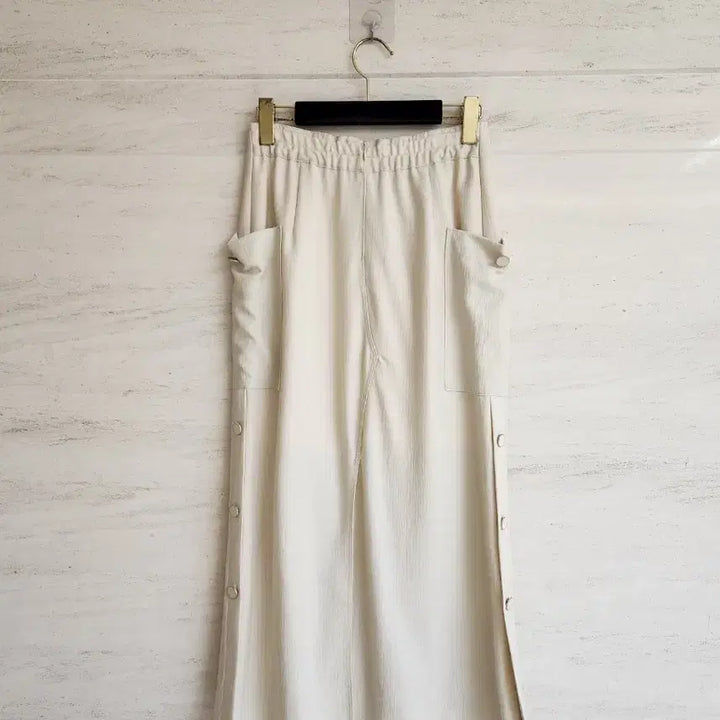[SOLD OUT] 타임 버튼 패널 스커트 55사이즈