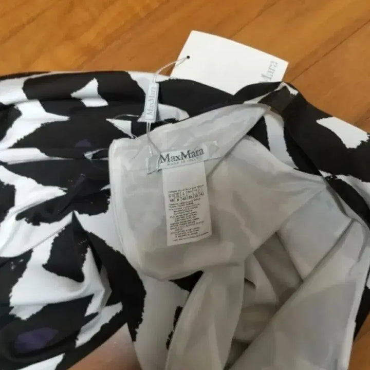 [BUNJANG] MaxMara Black Pattern Midi Dress / MaxMara 블랙 패턴 원피스