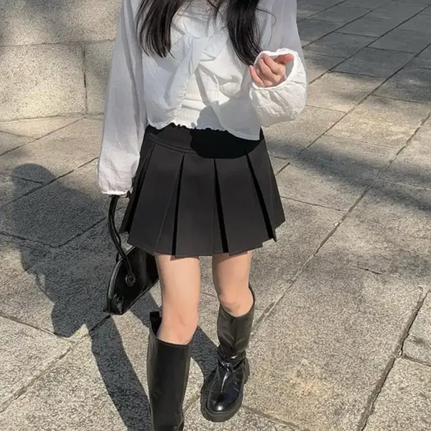 [BUNJANG] Anyone More Linen Loose-Fit Twist Blouse (White) / 애니원모어 오싯 린넨 루즈핏 꼬임 블라우스(화이트) 러블리 모리걸 에스닉