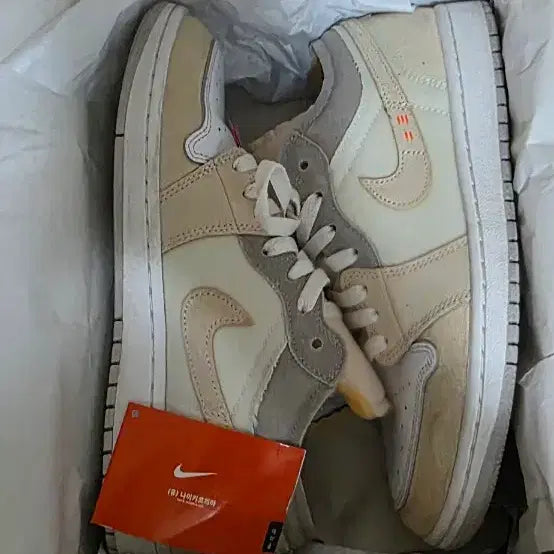 [BUNJANG] Nike Jordan 1 Low SE Craft White and Phantom Sneakers / 조던 1 로우 SE 크래프트 화이트 앤 팬텀 260