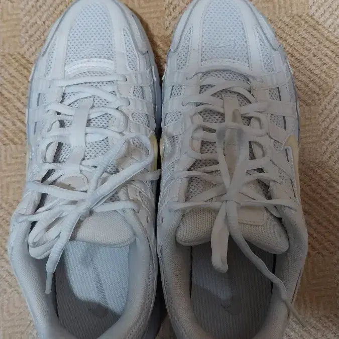 [BUNJANG] Nike P6000 Sneakers / 나이키 정품 P6000운동화.250
