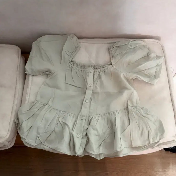 [BUNJANG] Mint Square Blouse / 민트 스퀘어 블라우스