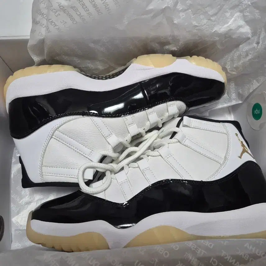[BUNJANG] Nike Air Jordan 11 Retro Concord Sneakers / 나이키 에어조던 11 레트로 콩코드