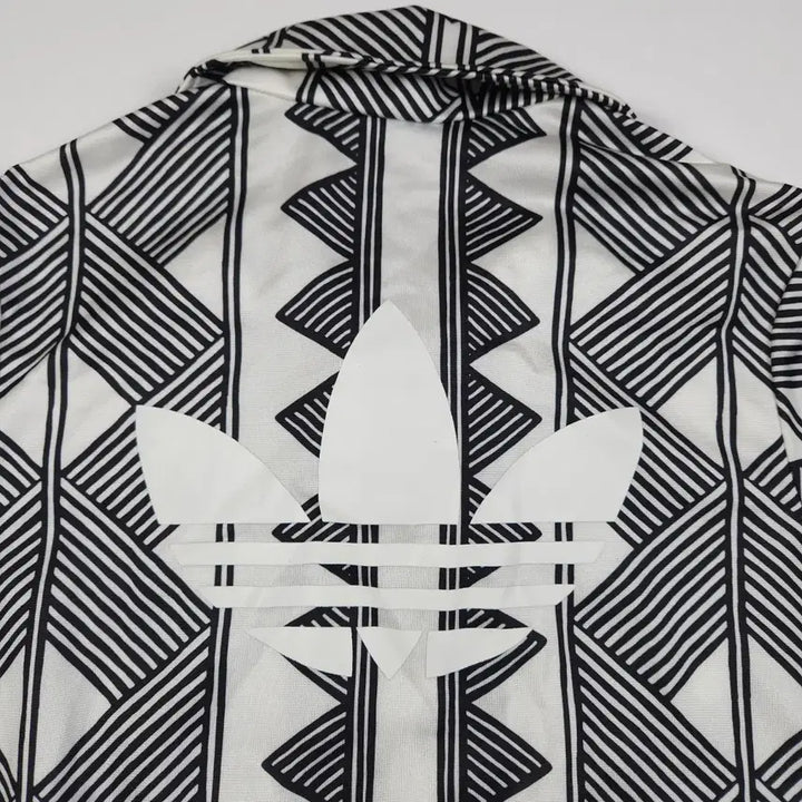 [BUNJANG] Adidas Firebird Big Logo Track Top [95] / 아디다스 파이어버드 빅로고 트랙탑 [95]