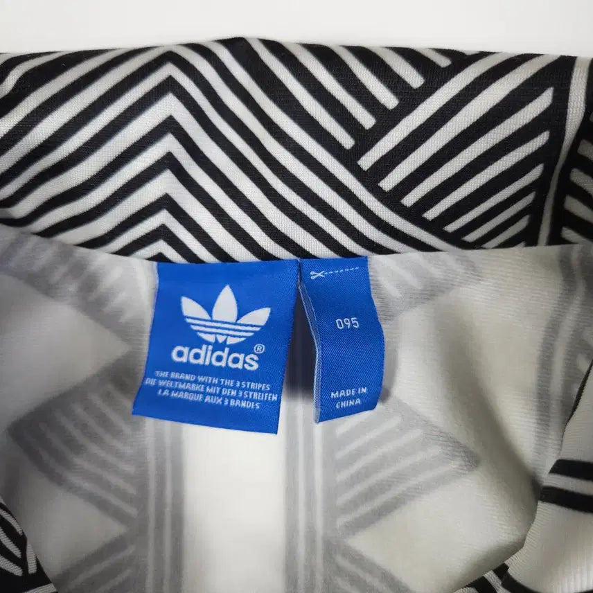 [BUNJANG] Adidas Firebird Big Logo Track Top [95] / 아디다스 파이어버드 빅로고 트랙탑 [95]