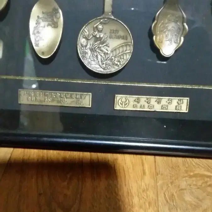 [BUNJANG] Olympic Commemorative Spoon Frame / 올림픽 스푼 기념액자
