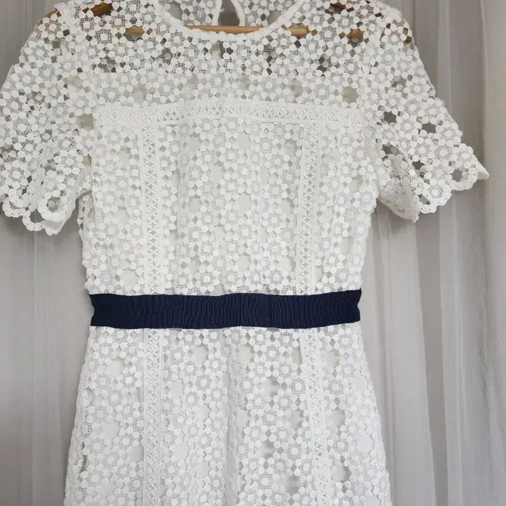 [BUNJANG] Plastic Island White Lace Long Dress / 플라스틱아일랜드 화이트 레이스 원피스