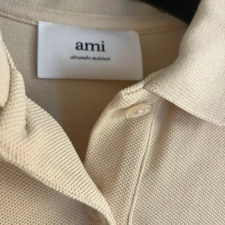 [SOLD OUT] 아미 하트 로고 카라티 베이지 S