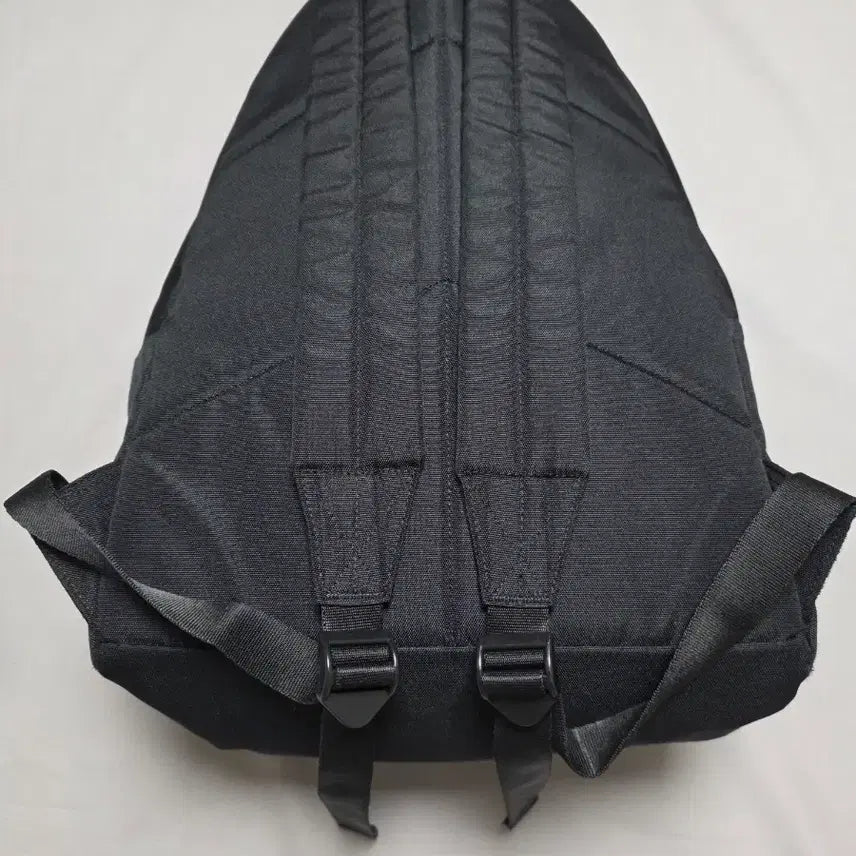 [BUNJANG] Lee Black Backpack / Lee 리 블랙 백팩 가방