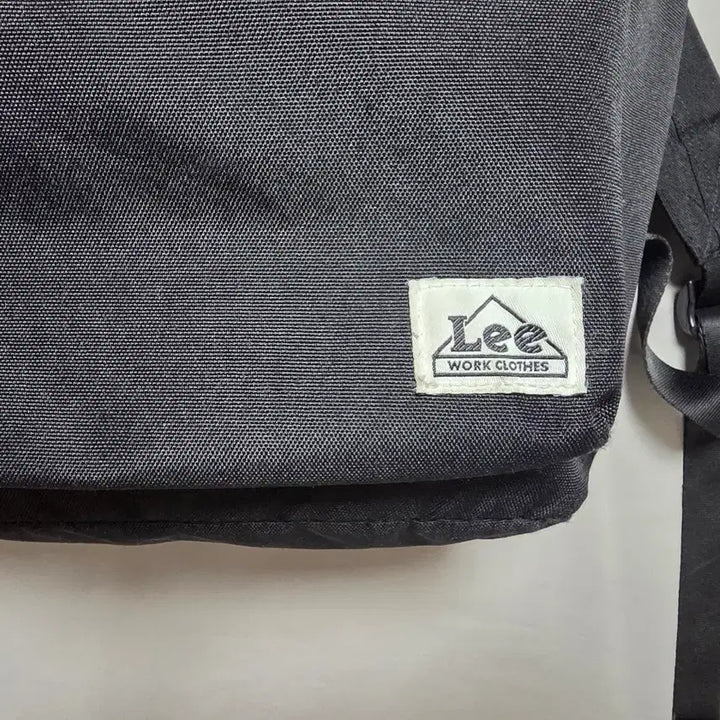 [BUNJANG] Lee Black Backpack / Lee 리 블랙 백팩 가방