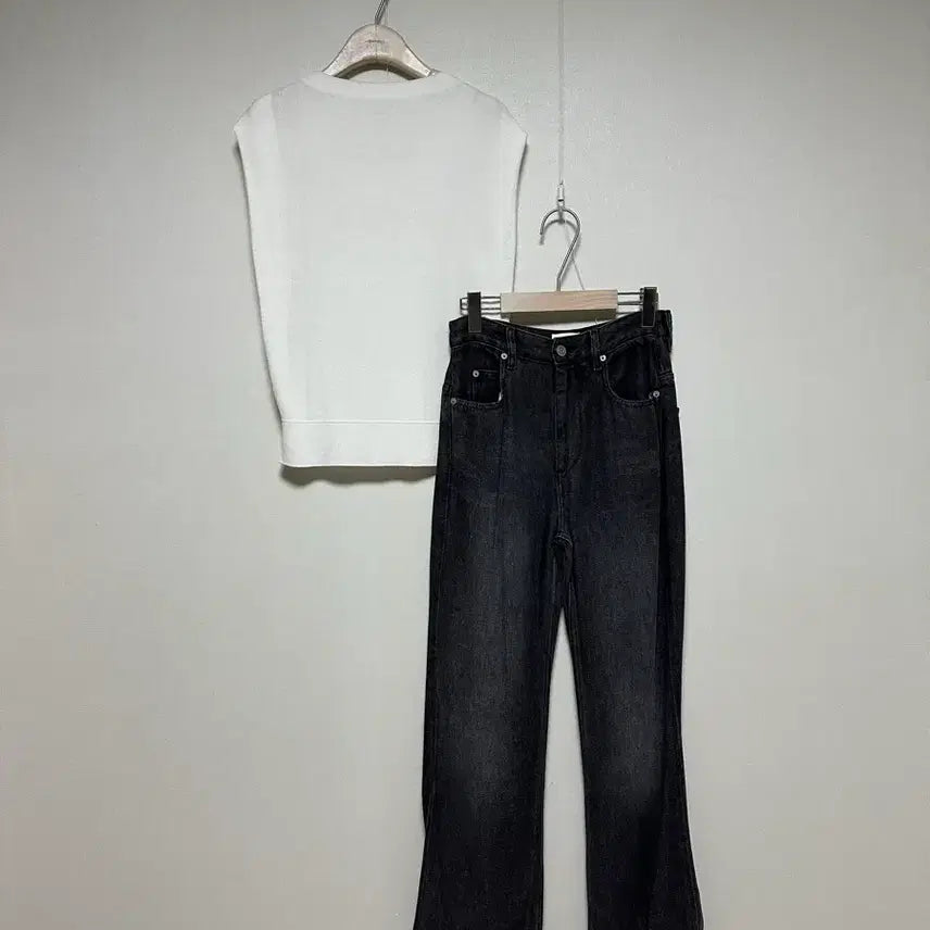 [BUNJANG] Isabel Marant 23 Black Denim Bell Bottom Pants / 이자벨마랑23 흑청 벨보텀 데님 팬츠