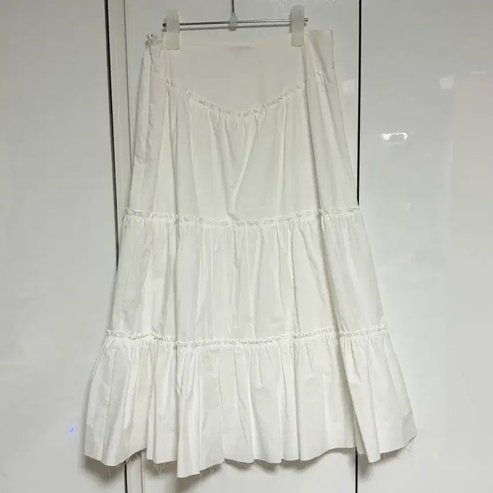 [SOLD OUT] 글로니 롱스커트 화이트