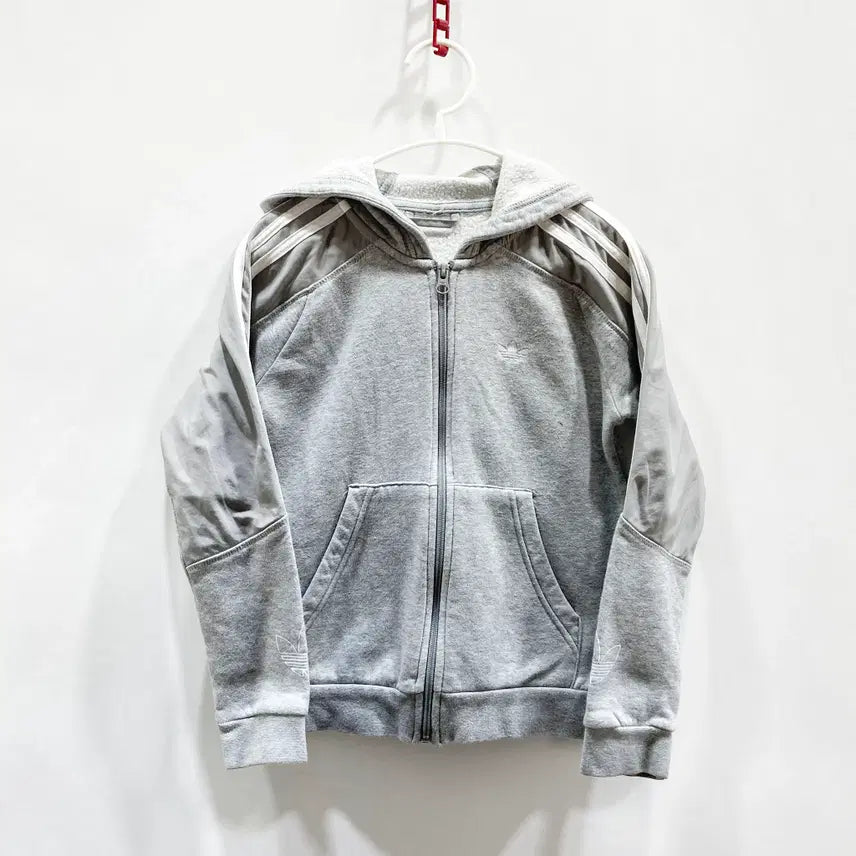 [BUNJANG] Adidas Junior Hooded Fleece Zip-up Jacket / 아디다스 쥬니어 후드 기모집업 140 진스센스