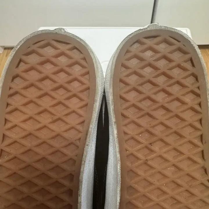 [BUNJANG] Vans Old Skool Black Sneakers / 235 반스 올드스쿨 블랙