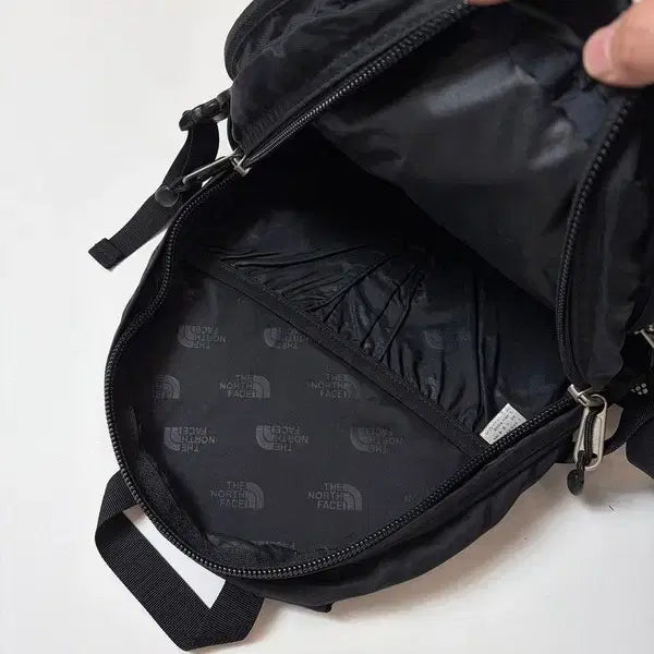 [BUNJANG] The North Face Essential Small Gorpcore Backpack / 노스페이스 00&