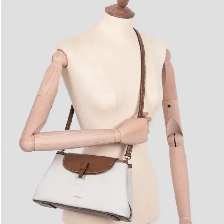 [BUNJANG] Beanpole Fine Shoulder Bag (Brown) / [빈폴] ACC 파인 숄더백 브릭 (브라운)
