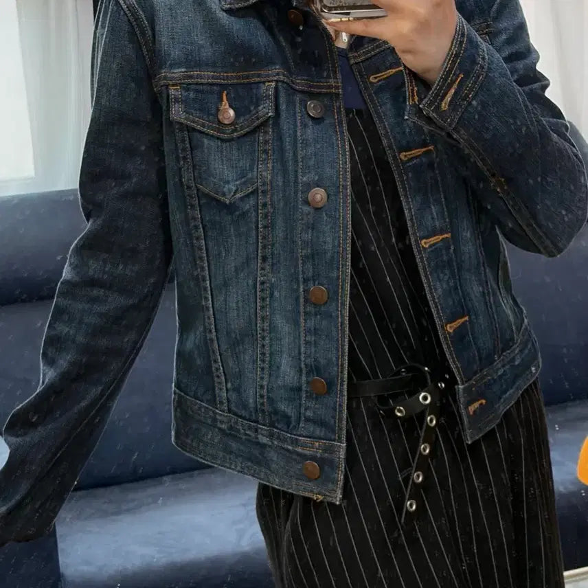 [BUNJANG] Gap 1969 Denim Jacket Raw Vintage Wash / 갭 1969 데님 자켓 생지 빈티지워싱