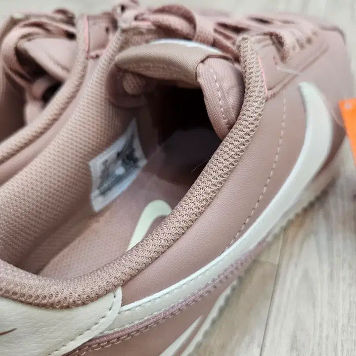 [BUNJANG] Nike Cortez Particle Pink Leather Sneakers / 나이키 코르테즈 파티클핑크