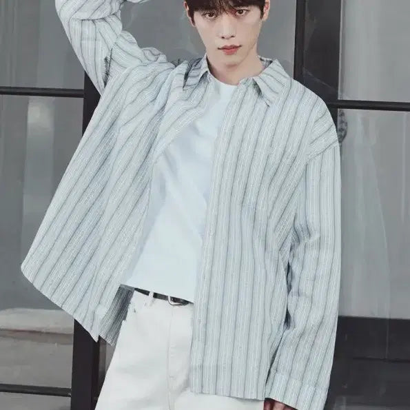 [BUNJANG] Drawfit Heizy Pencil Stripe Shirt (Sky Blue) M / 드로우핏 헤이지 팬슬 스트라이프 셔츠 (SKY BLUE) M사이즈