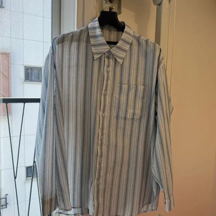 [BUNJANG] Drawfit Heizy Pencil Stripe Shirt (Sky Blue) M / 드로우핏 헤이지 팬슬 스트라이프 셔츠 (SKY BLUE) M사이즈