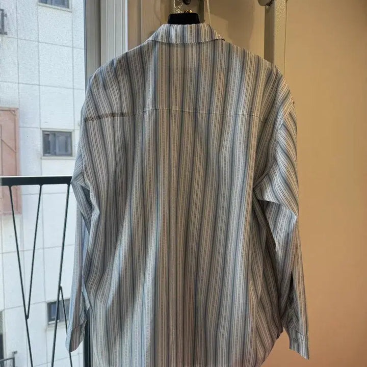 [BUNJANG] Drawfit Heizy Pencil Stripe Shirt (Sky Blue) M / 드로우핏 헤이지 팬슬 스트라이프 셔츠 (SKY BLUE) M사이즈