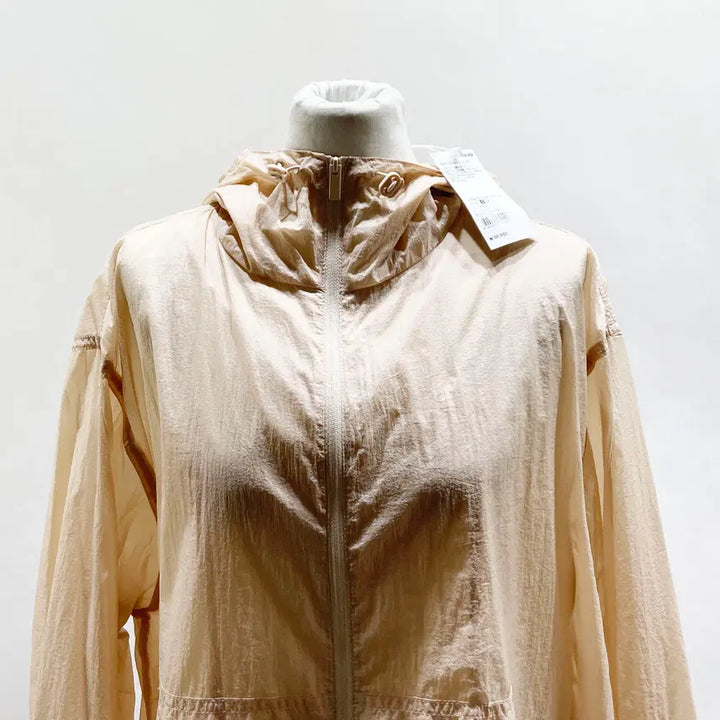 [SOLD OUT] 자주 새상품 여성 경량 루즈핏 윈드브레이커 S진스센스