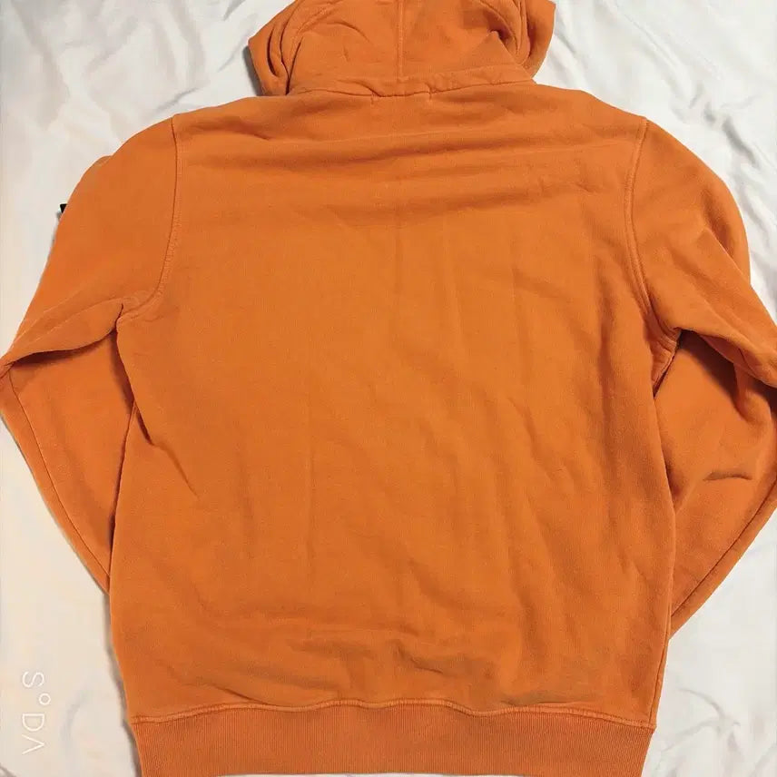 [BUNJANG] Stone Island Two-Button Orange Hoodie M / 스톤아일랜드 투버튼 오렌지 후드티 M