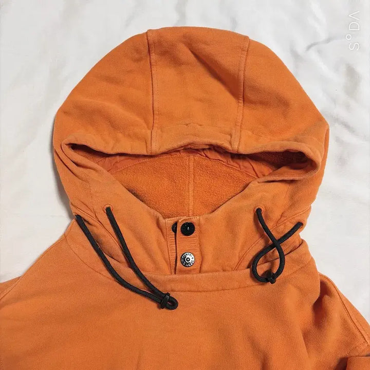 [BUNJANG] Stone Island Two-Button Orange Hoodie M / 스톤아일랜드 투버튼 오렌지 후드티 M