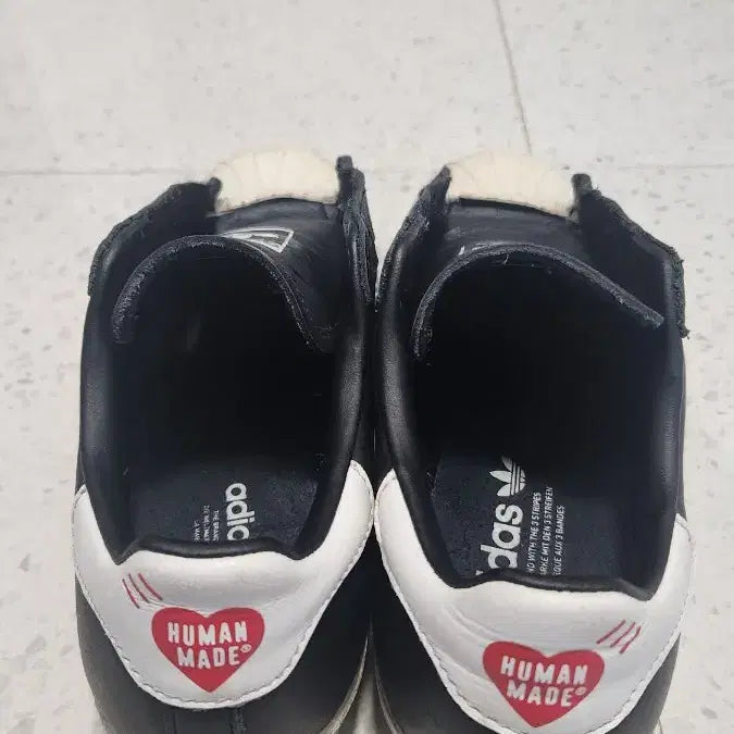 [SOLD OUT] 아디다스 슈퍼스타x휴먼메이드 콜라보 블랙 235(240)